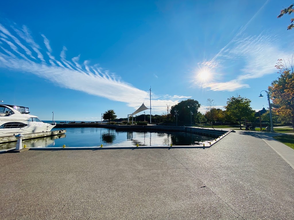 Bronte Outer Harbour Marina | 2340 Ontario St, Oakville, ON L6L 6P7, Canada | Phone: (905) 827-7575