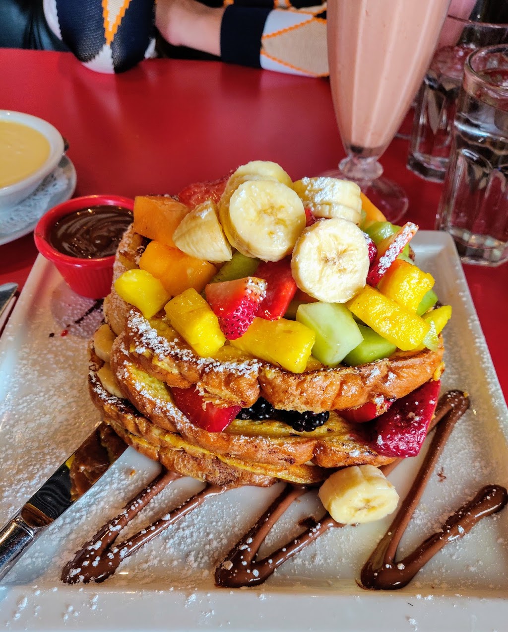 Coco Et Compagnie | 4622 Desserte S Autoroute 440, Laval, QC H7T 2Z8, Canada | Phone: (450) 682-7700