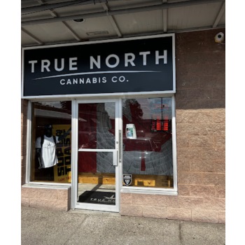 True North Cannabis Co - Mississauga Dispensary | 1370 Dundas St E #7, Mississauga, ON L4Y 2A5, Canada | Phone: (905) 615-1215