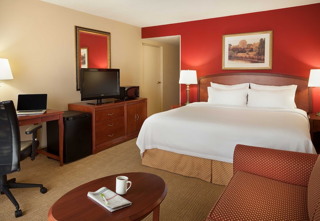 Courtyard by Marriott Toronto Airport | 231 Carlingview Dr, Etobicoke, ON M9W 5E8, Canada | Phone: (416) 675-0411