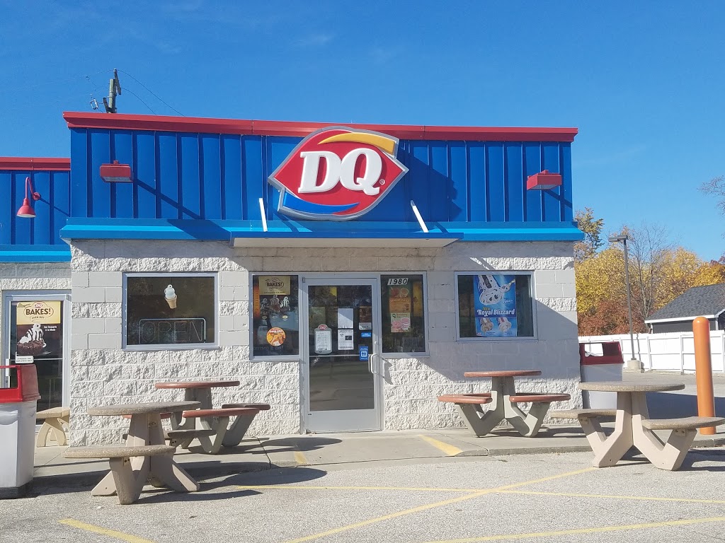 Dairy Queen Store | 1980 River Rd, East China, MI 48054, USA | Phone: (810) 329-3539