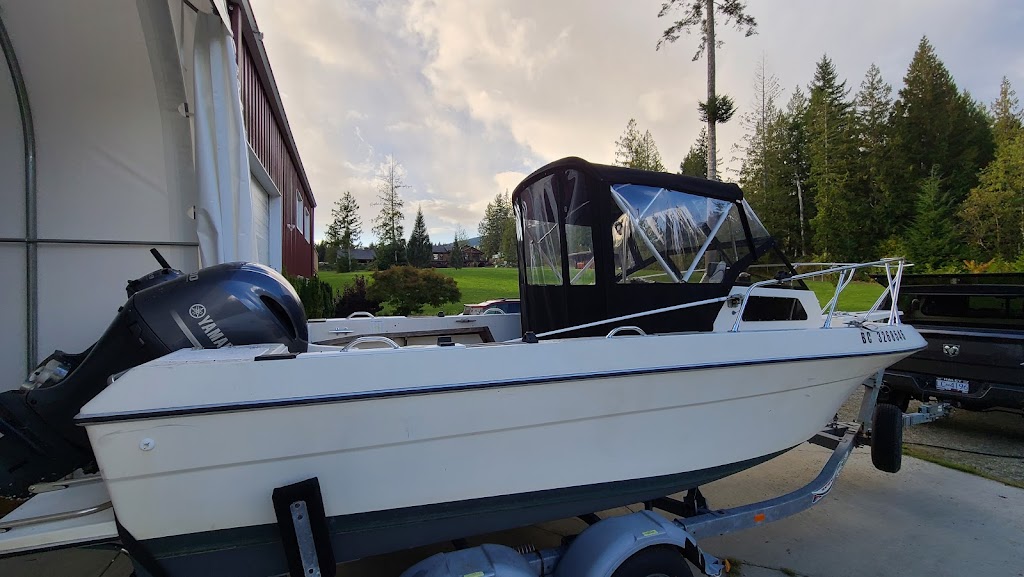 Custom Boattops | 981 Chamberlin Rd, Gibsons, BC V0N 1V1, Canada | Phone: (604) 202-2849