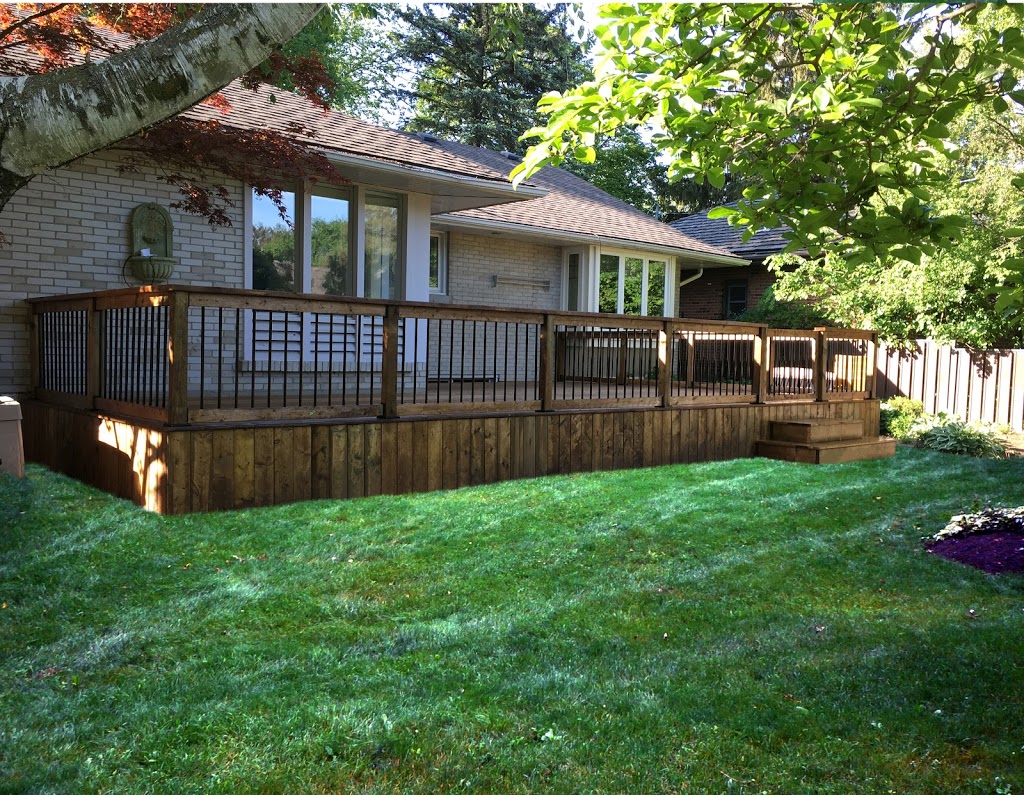 Deck Kingdom | 92 Riley Cres, Fergus, ON N1M 0B9, Canada | Phone: (905) 407-3200