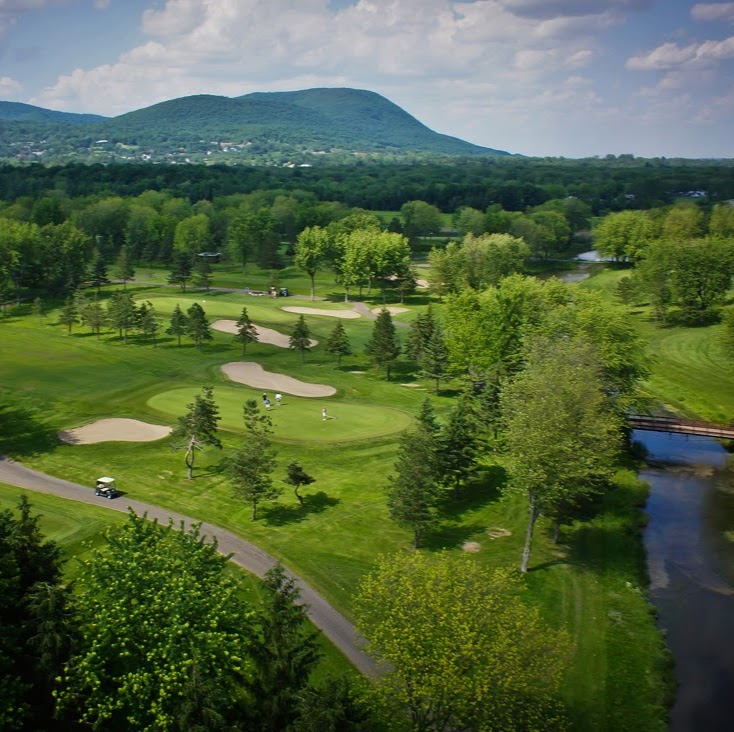 Golf Area De Rouville | 4230 Rang de la Rivière N, Saint-Jean-Baptiste, QC J0L 2B0, Canada | Phone: (450) 464-3903