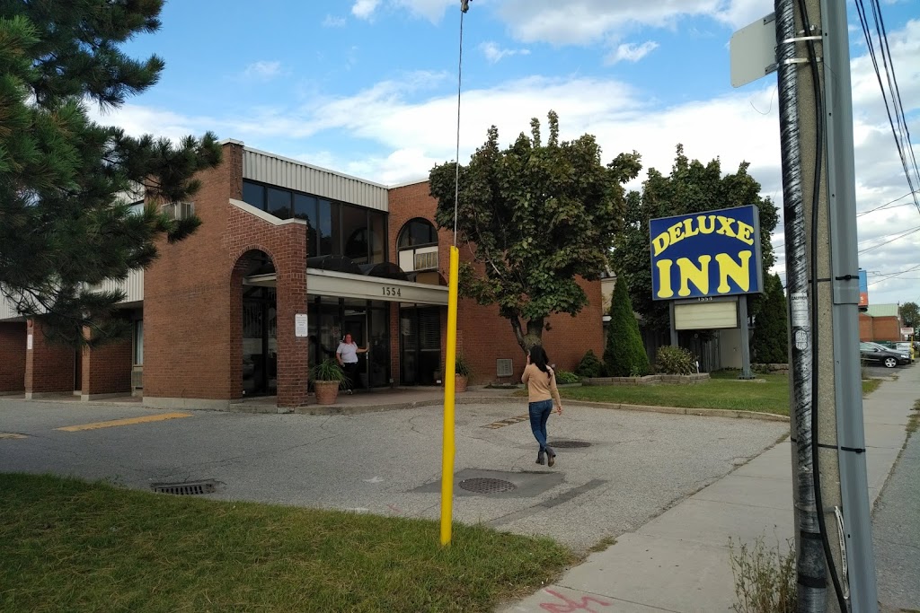 Deluxe Inn | 1554 The Queensway, Etobicoke, ON M8Z 1T5, Canada | Phone: (416) 252-5205