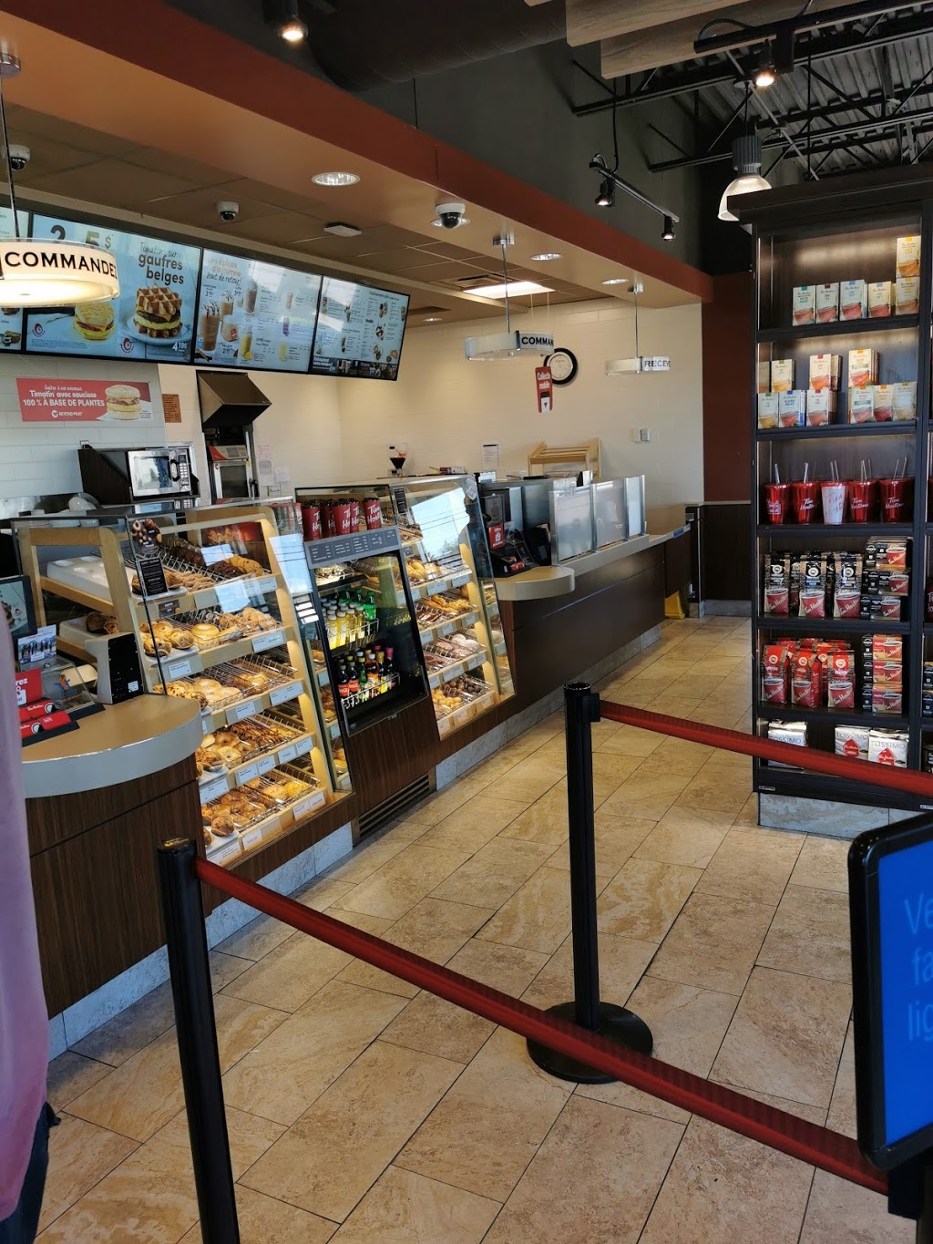 Tim Hortons | 995 Boulevard Mgr de Laval, Baie-Saint-Paul, QC G3Z 2W4, Canada | Phone: (418) 435-0466