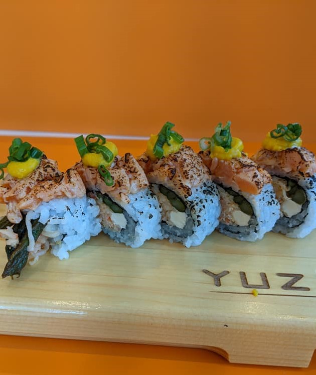 Yuzu sushi | 183 Boulevard Norbert Morin, Sainte-Agathe-des-Monts, QC J8C 3M5, Canada | Phone: (819) 774-3433