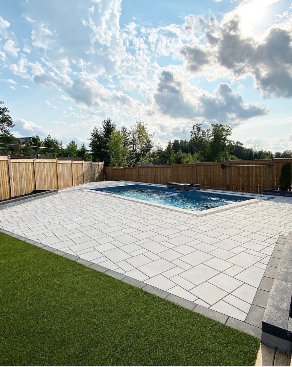 superlative landscaping | 33 Legend Ln, Brampton, ON L6X 5B6, Canada | Phone: (416) 553-3835