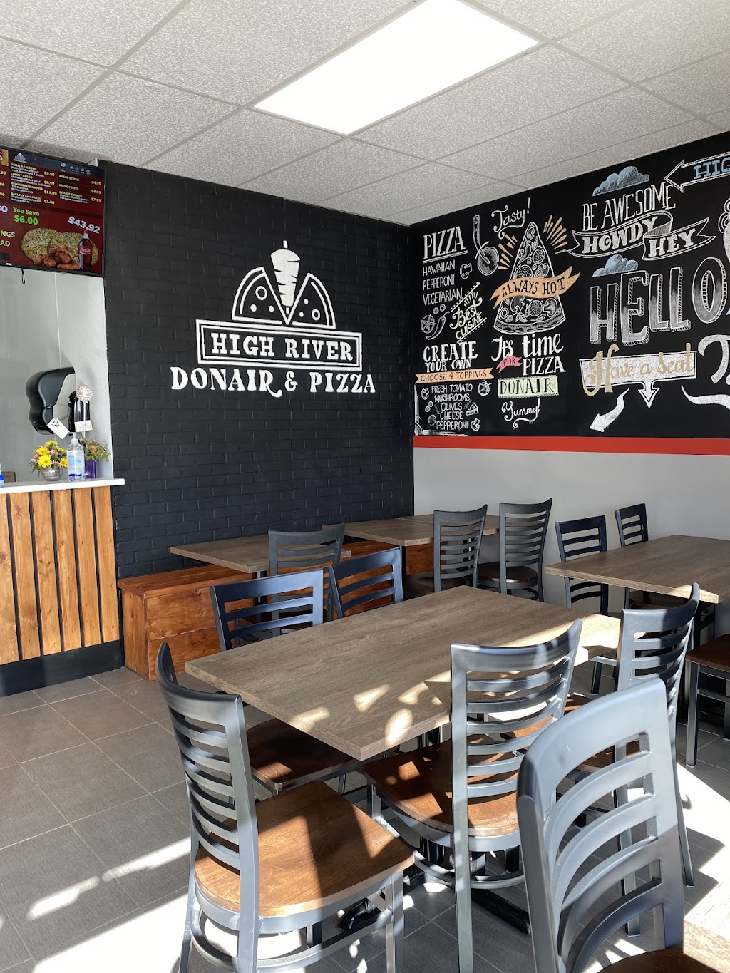 High River Donair and Pizza | 1103 18 St SE D, High River, AB T1V 2A9, Canada | Phone: (403) 649-1110