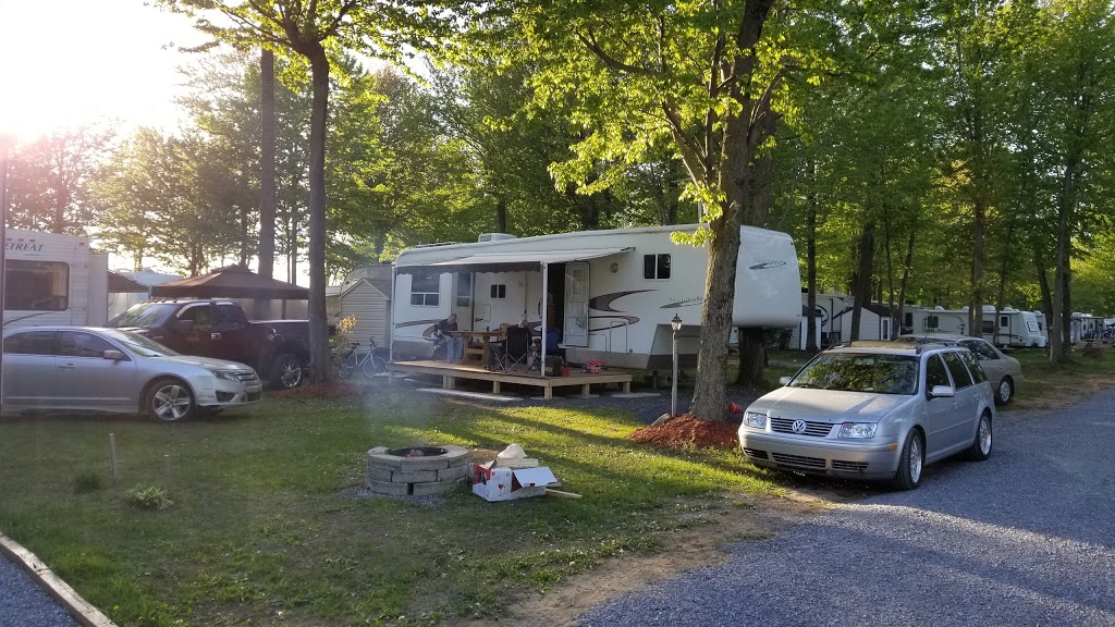 Caravelle | Camping VR et chalets Parkbridge | 180 Rang de la Gare, Sainte-Sabine, QC J0J 2B0, Canada | Phone: (450) 293-7637