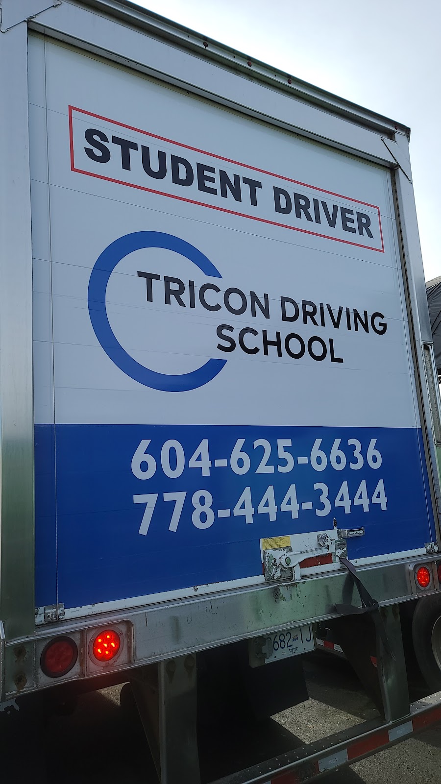 Tricon Driving School | 26875 Fraser Hwy, Aldergrove, BC V4W 3E4, Canada | Phone: (778) 549-1727