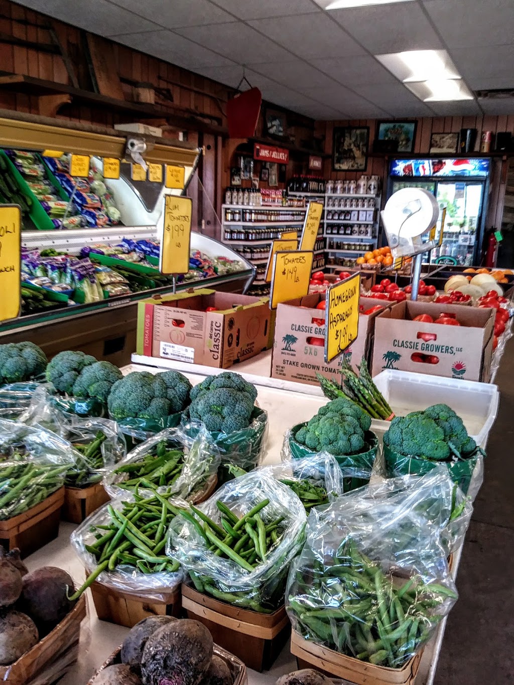 Wagners Farm Market | 2672 Lockport Rd, Sanborn, NY 14132, USA | Phone: (716) 731-4440