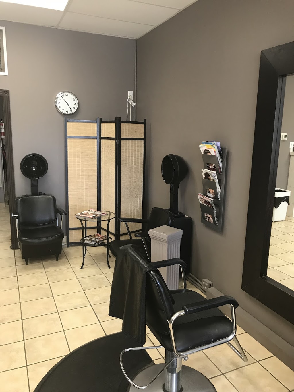 Wellington Hair Studio Ltd | 13223 132 St NW, Edmonton, AB T5L 1R9, Canada | Phone: (780) 455-5215