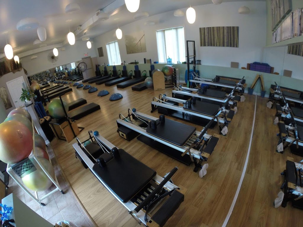 Pilates Et Plus | 480 Chemin de la Grande-Côte, Saint-Eustache, QC J7P 1J6, Canada | Phone: (450) 473-7700