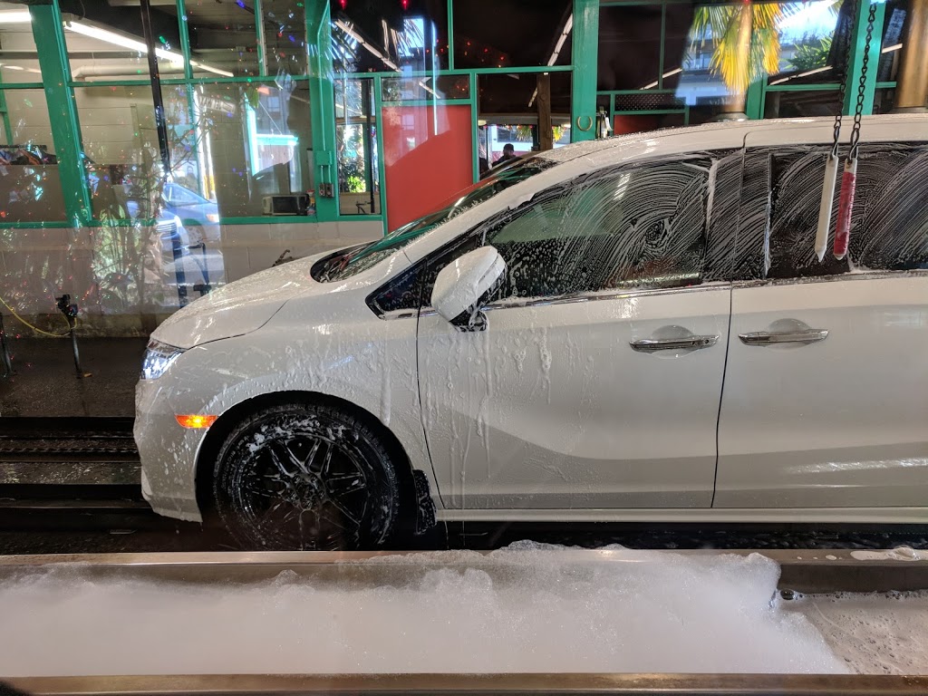 Oasis Automatic Car Wash | 671 3rd St W, North Vancouver, BC V7M 1H1, Canada | Phone: (604) 987-9112