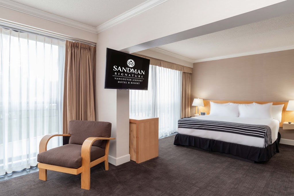 Sandman Signature Vancouver Airport Hotel & Resort | 10251 St Edwards Dr, Richmond, BC V6X 2M9, Canada | Phone: (604) 278-9611