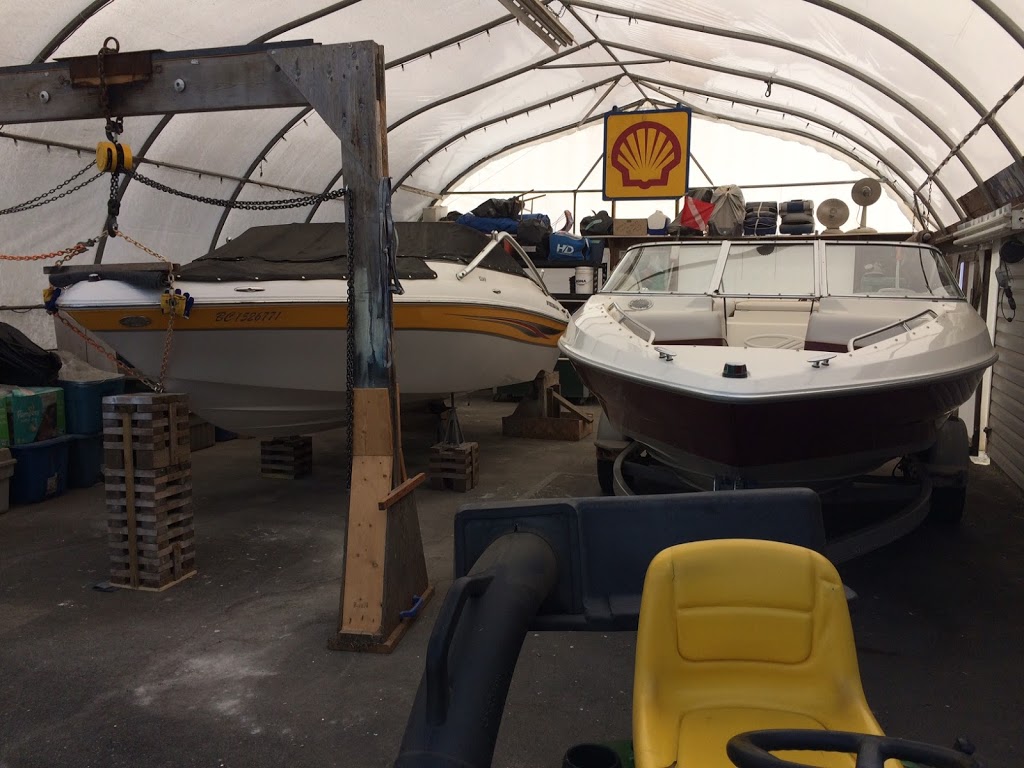Fiberglass Repairs - Dan the Boatman | 830 Columbia St, Abbotsford, BC V2T 5X8, Canada | Phone: (604) 855-8371