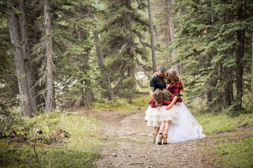 JoyLove Photography | 22 Morris Pl SE, Airdrie, AB T4A 2B6, Canada | Phone: (403) 971-1404