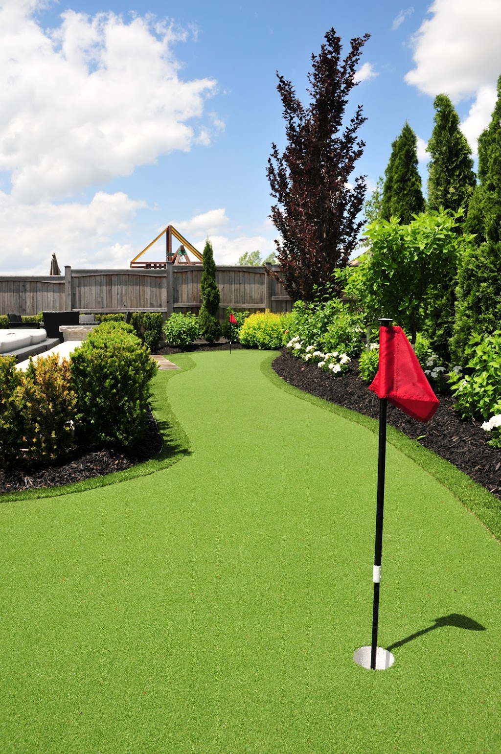 Rymar Synthetic Grass & Rubber Flooring Ottawa | 3238 Hawthorne Rd, Ottawa, ON K1G 3W9, Canada | Phone: (613) 733-9875