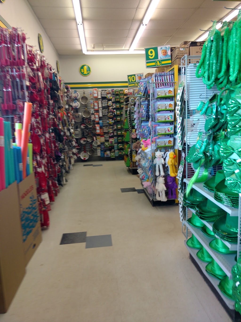 Dollarama | 3021 Highway 69 N, Val Caron, ON P3N 1R8, Canada | Phone: (705) 897-0329