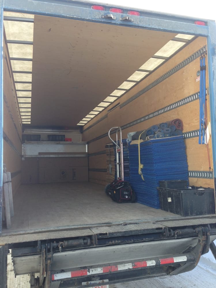 Highland Moving & Storage Ltd. (A Canada Moving Company) | 320 28 St NE, Calgary, AB T2A 5R2, Canada | Phone: (403) 720-3222