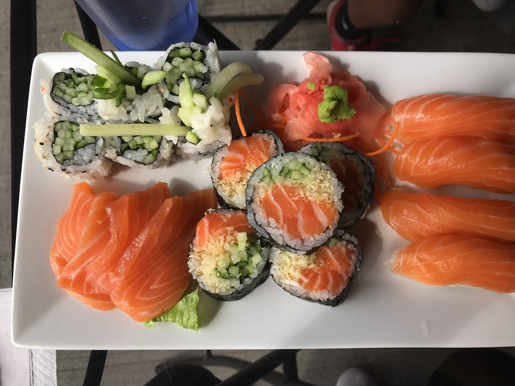 St-Adèle Sushi | 555 Boulevard de Sainte-Adèle, Sainte-Adèle, QC J8B 1A7, Canada | Phone: (450) 229-8388