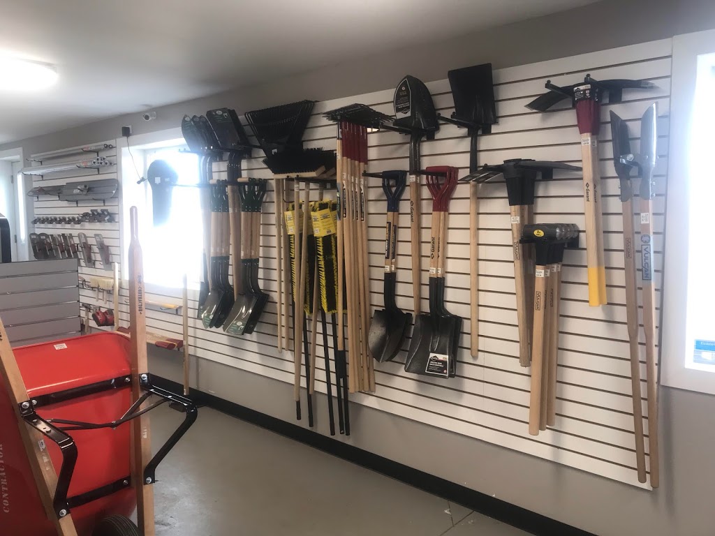 Caledonia Building Supplies | 107 Greens Rd, Caledonia, ON N3W 1H8, Canada | Phone: (905) 541-0148