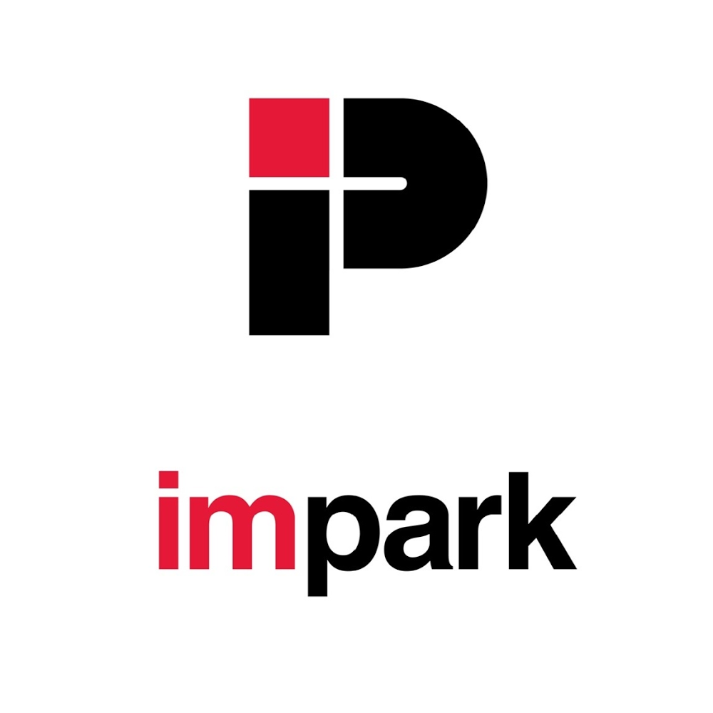 Impark (Parking) | 60 Bison Dr, Winnipeg, MB R3T 2H5, Canada | Phone: (204) 943-3578