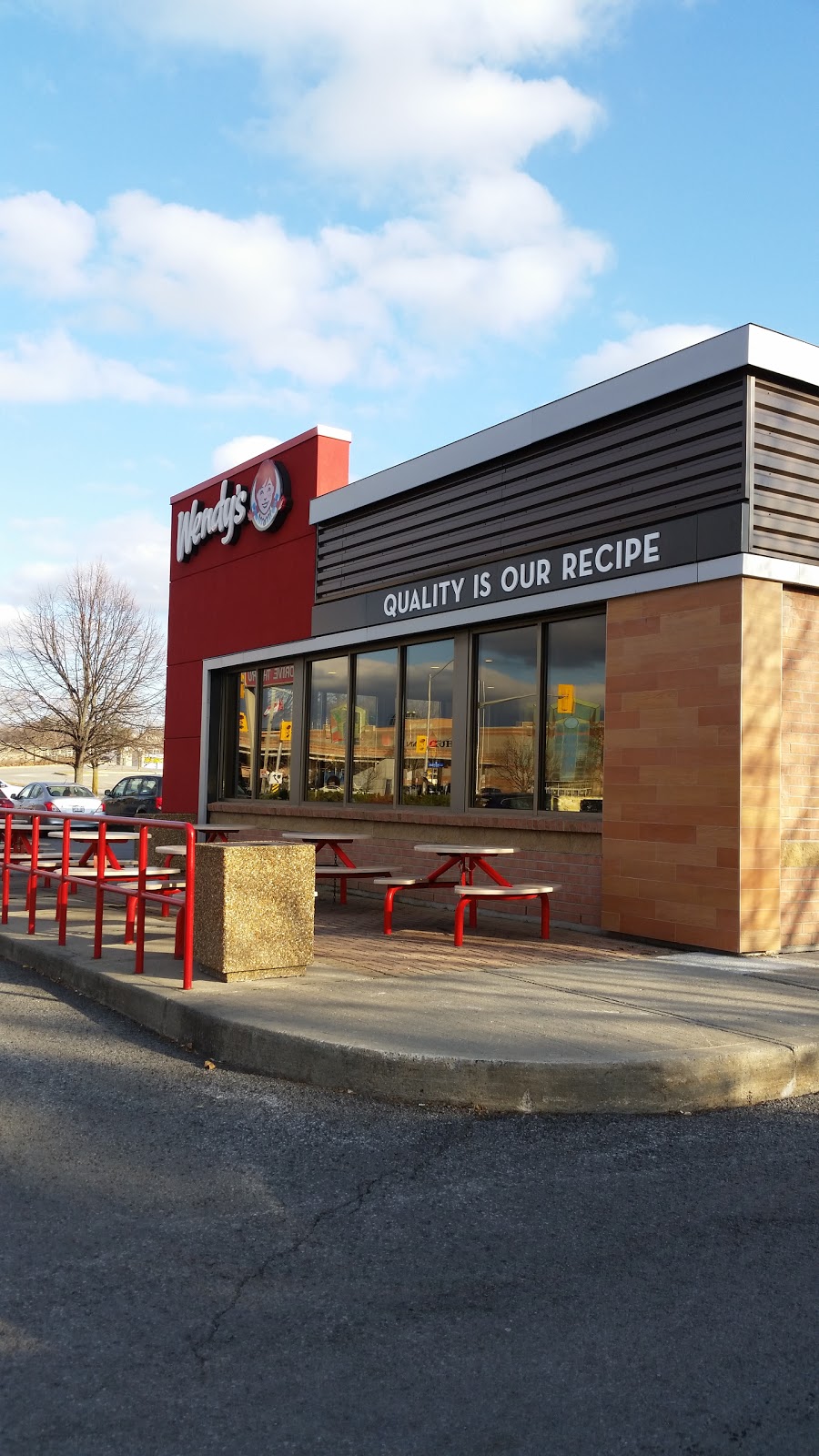 Wendys | 1170 Place dOrléans Dr, Orléans, ON K1C 7K3, Canada | Phone: (613) 801-3974