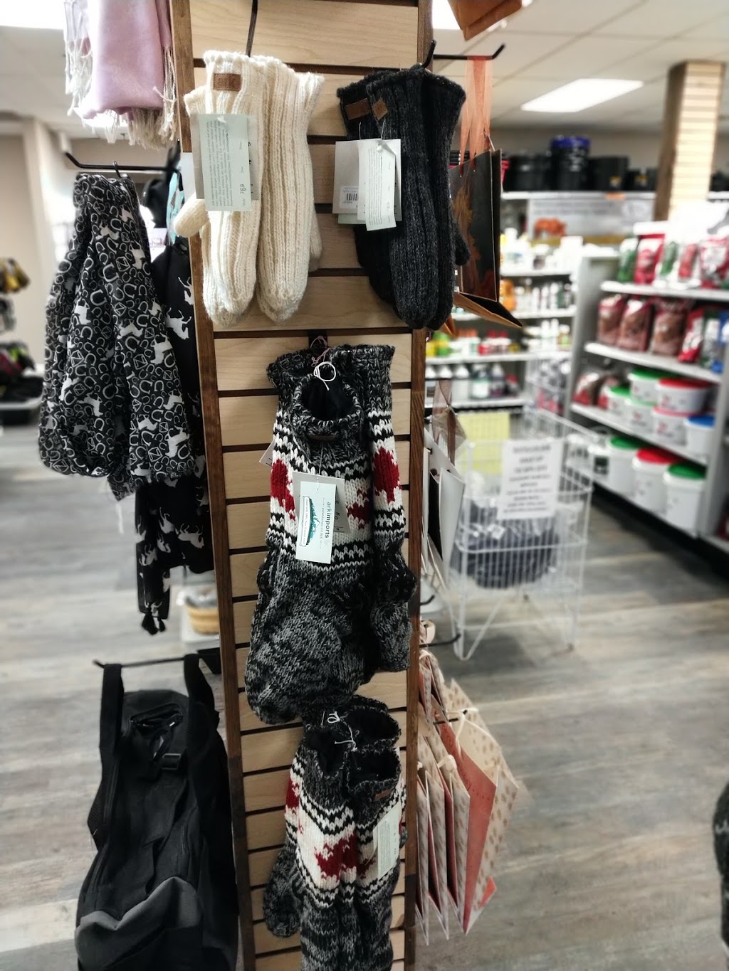 North York Farmers | 1271 Gorham St Unit#14, Newmarket, ON L3Y 8Y7, Canada | Phone: (905) 895-5172