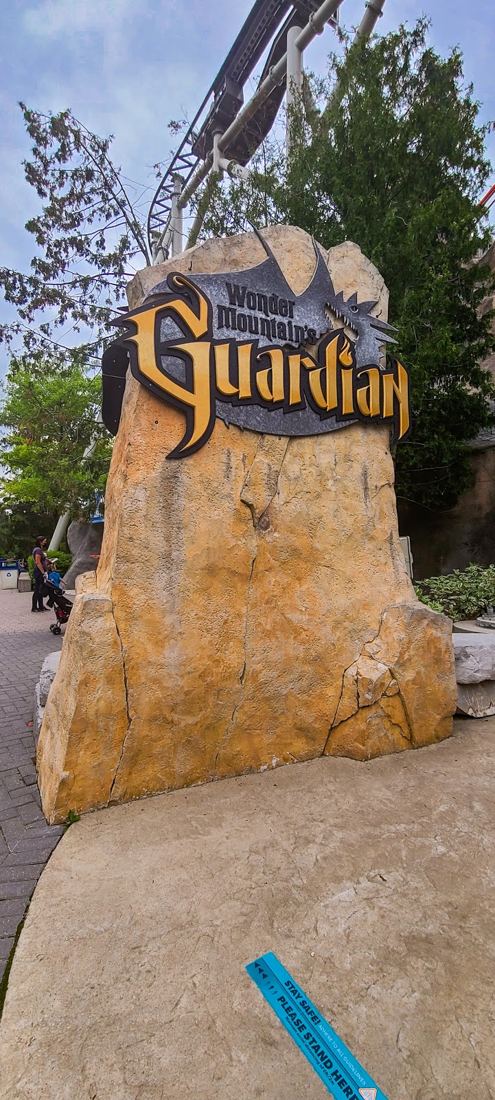 Wonder Mountains Guardian | 1 Canadas Wonderland Drive, Maple, ON L6A 1S6, Canada | Phone: (905) 832-7000