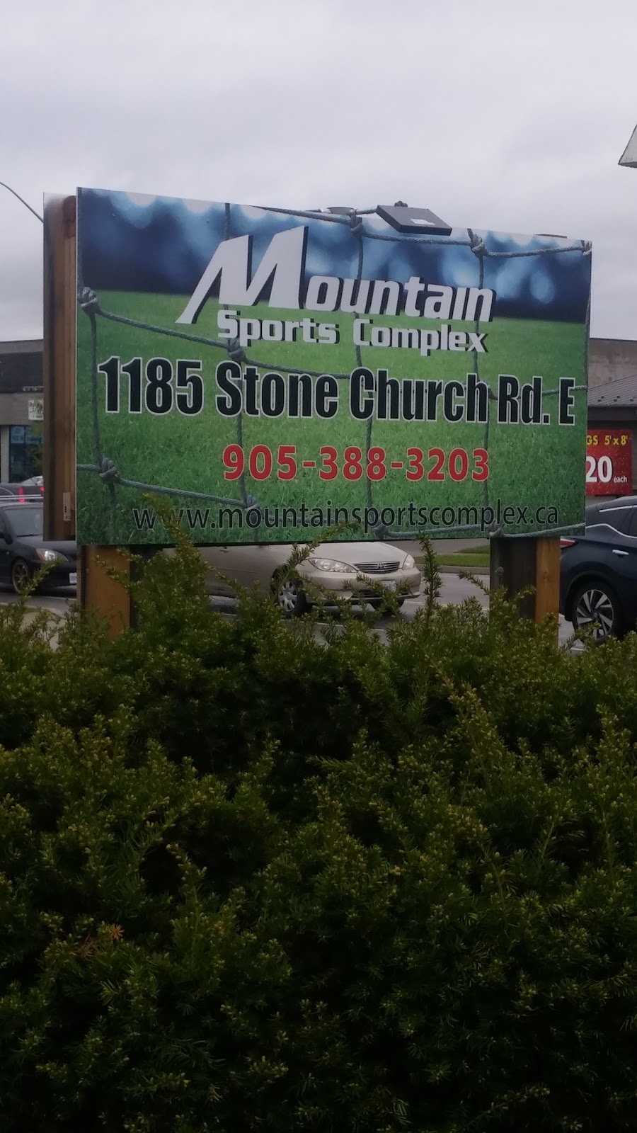 Mountain Sports Complex | 1185 Stone Church Rd E, Hamilton, ON L8W 1C6, Canada | Phone: (905) 388-3203