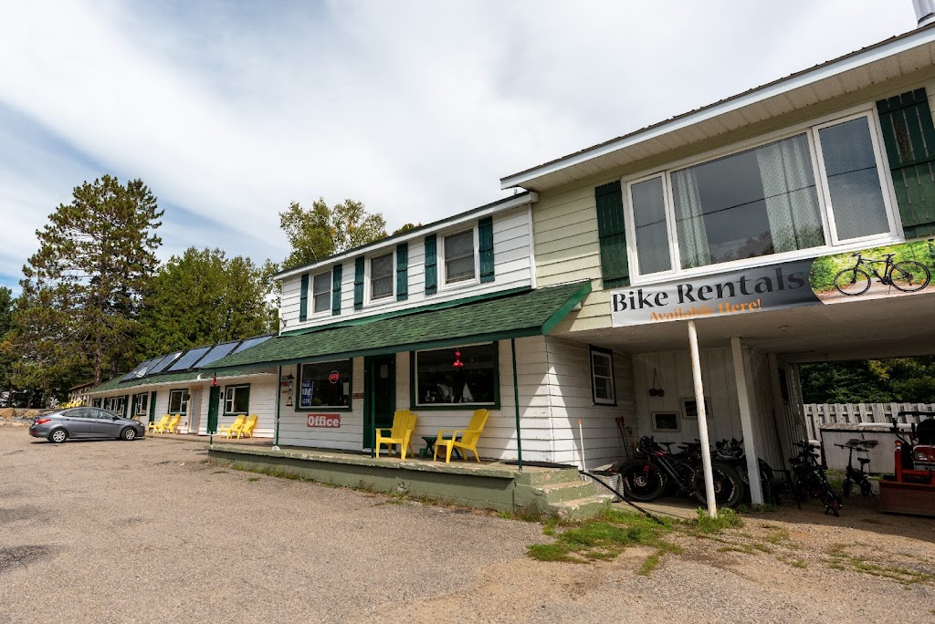 Algonquin Accommodations | 29614 ON-60, Whitney, ON K0J 2M0, Canada | Phone: (613) 637-1220