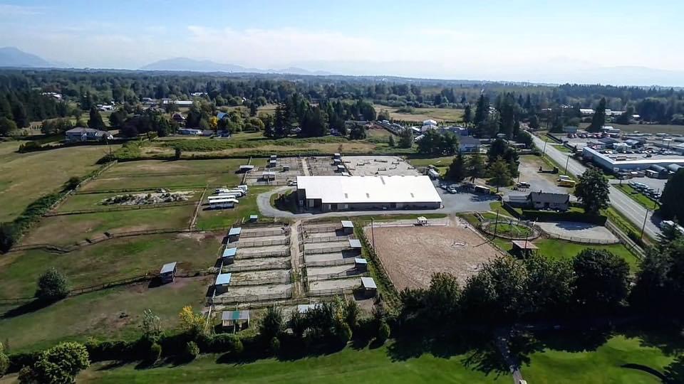 Priority 1 Equestrian | 25241 Fraser Highway Langley City, Langley Twp, BC V4W 1Z9, Canada | Phone: (604) 240-3198