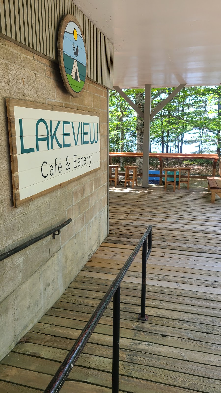 Lakeview Cafe & Eatery | 1083 Kejimkujik Main Parkway, Maitland Bridge, NS B0T 1B0, Canada | Phone: (902) 809-0359