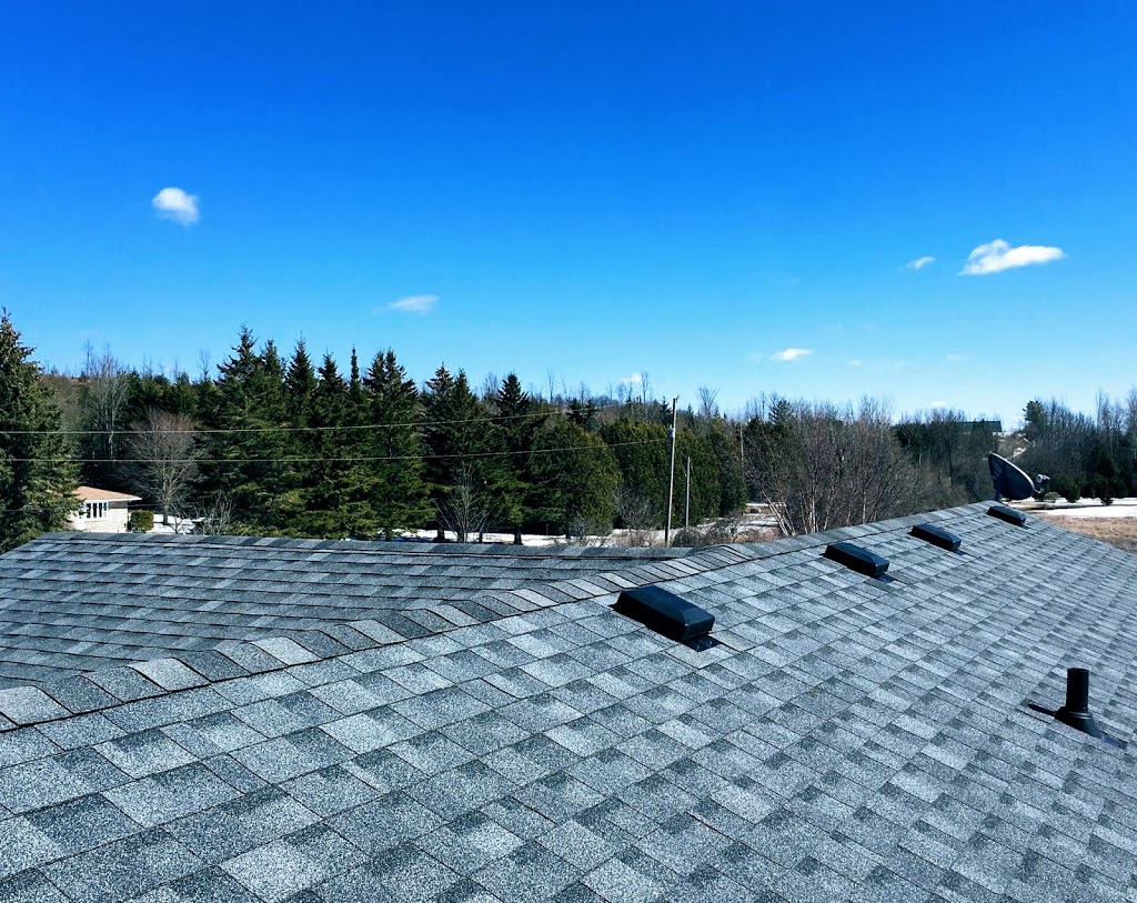 Peaks and Plateaus Roofing | 69 Fire Rte 104A, Bobcaygeon, ON K0M 1A0, Canada | Phone: (705) 768-5753