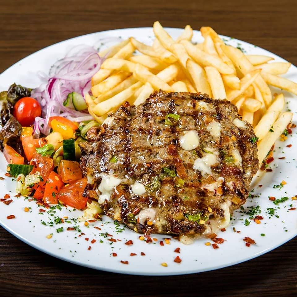 Fancy Kafana Restaurant & Bar | 4910 Tomken Rd, Mississauga, ON L4W 1J8, Canada | Phone: (905) 232-6677