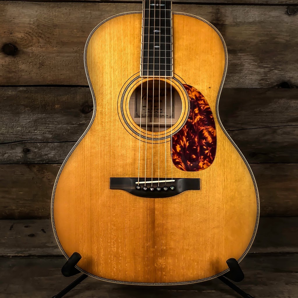 Les Guitares Boucher inc. | 40 Route de Saint François, Berthier-sur-Mer, QC G0R 1E0, Canada | Phone: (418) 259-2083