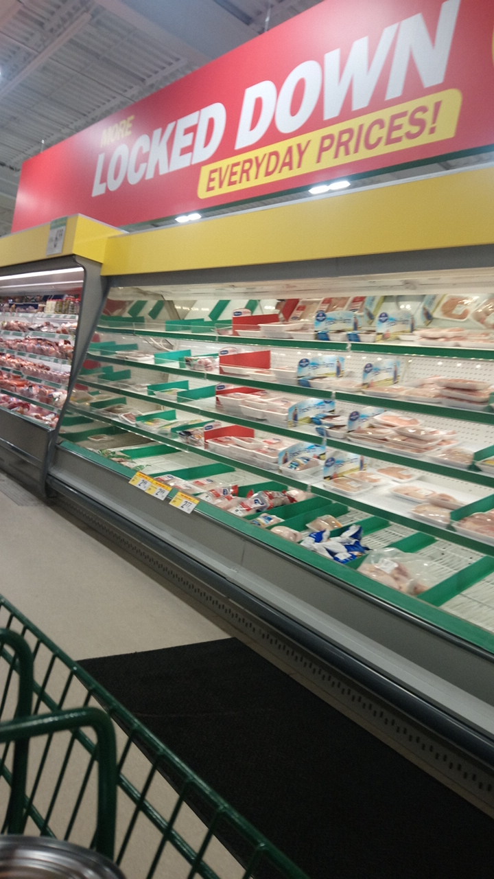 Food Basics | 2090 Lauzon Rd, Windsor, ON N8T 2Z3, Canada | Phone: (519) 944-7335