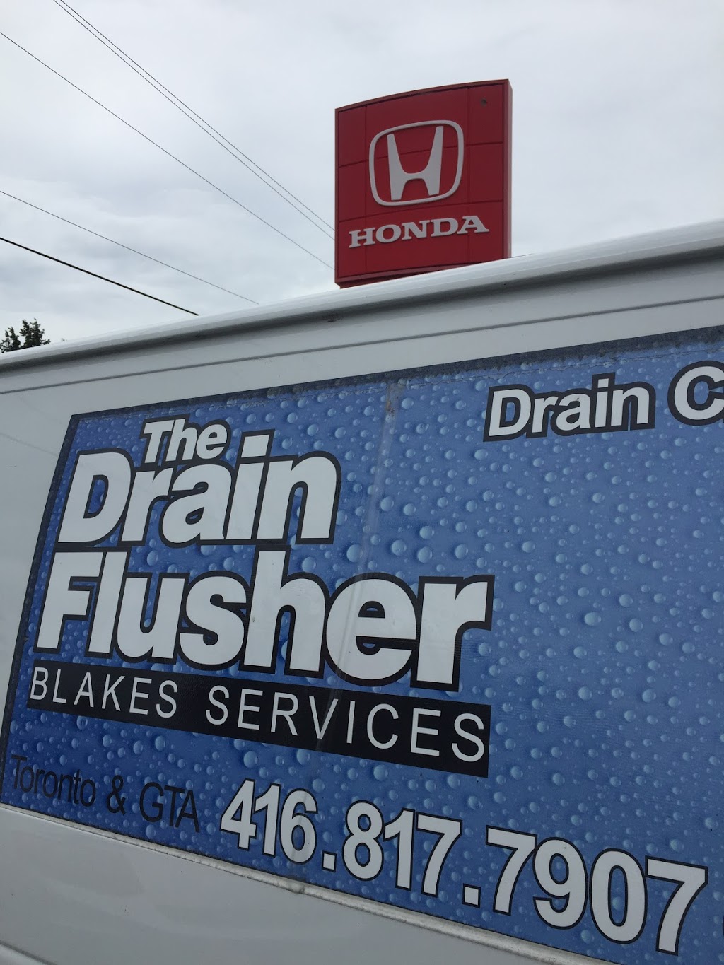 The Drain Flusher | 55 Lee Ave, Toronto, ON M4E 2P1, Canada | Phone: (416) 817-7907