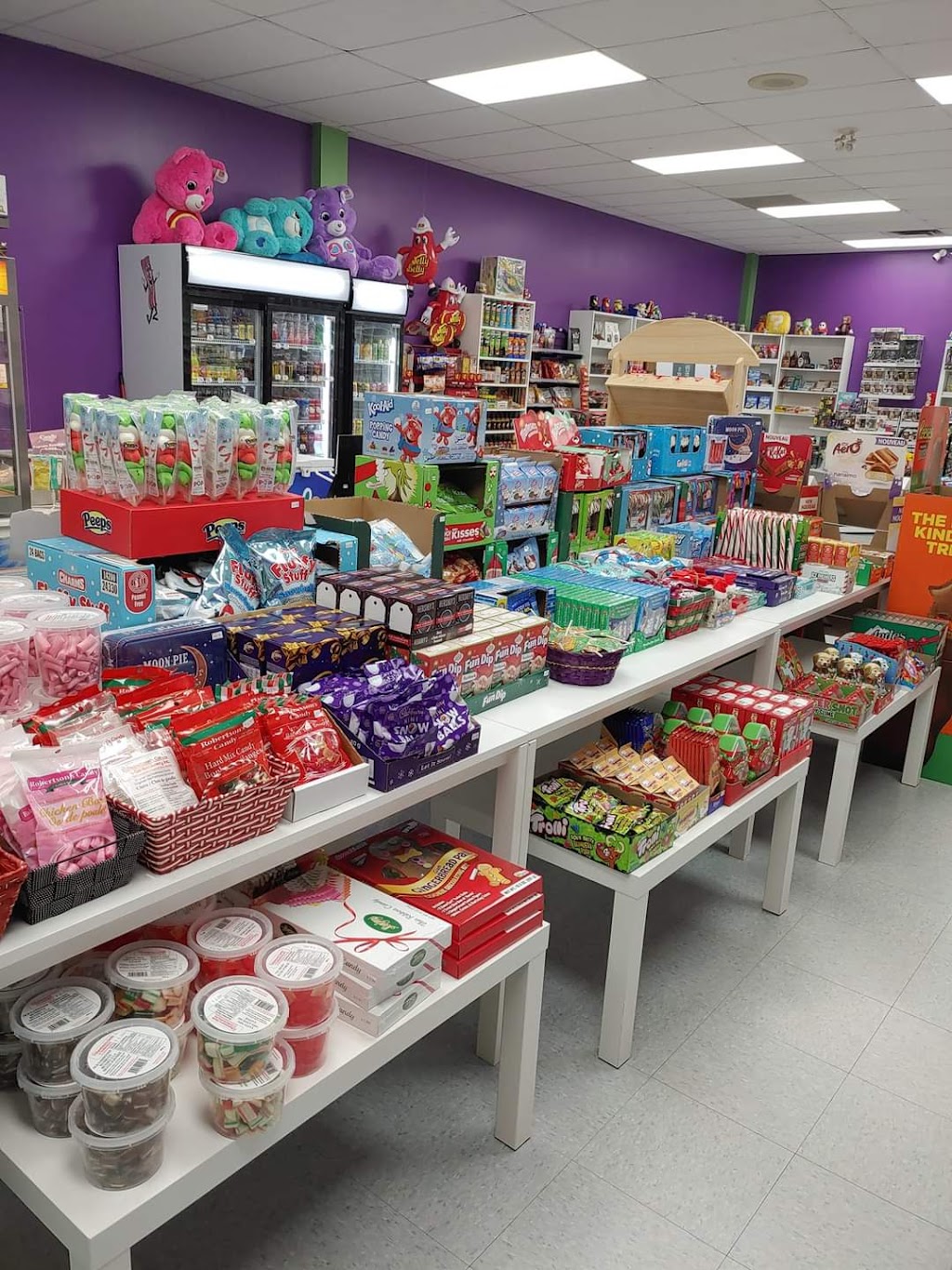 Candy Depot Moncton | 1144 Mountain Rd, Moncton, NB E1C 2T4, Canada | Phone: (506) 830-2500