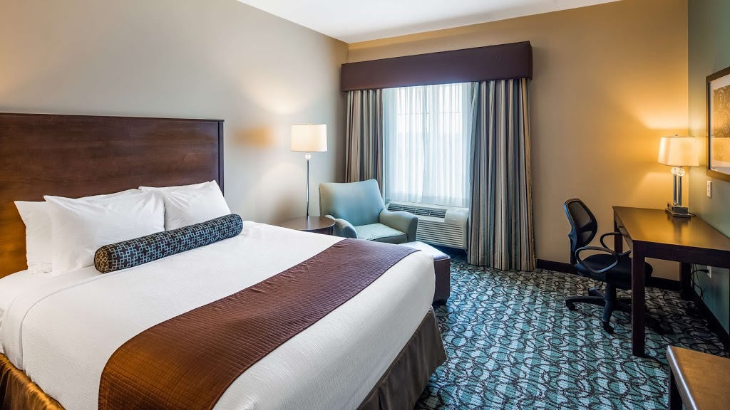 Best Western Plus Walkerton Hotel & Conference Centre | 10 Eastridge Rd, Walkerton, ON N0G 2V0, Canada | Phone: (226) 436-3030