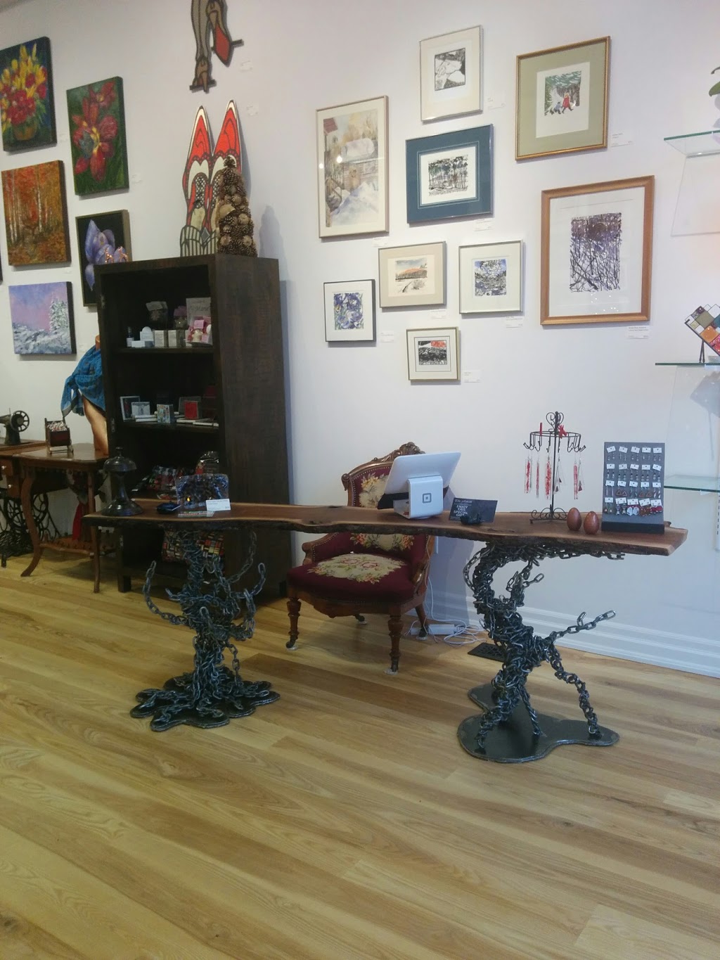 Da Artisti Studio & Gallery | 2565 Old Montreal Rd, Cumberland, ON K4C 1A1, Canada | Phone: (613) 833-2565