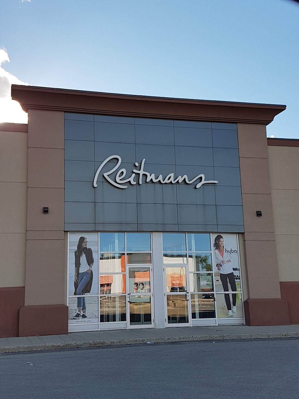 Reitmans | 1592 Regent Ave W, Winnipeg, MB R2C 3B4, Canada | Phone: (204) 668-5683