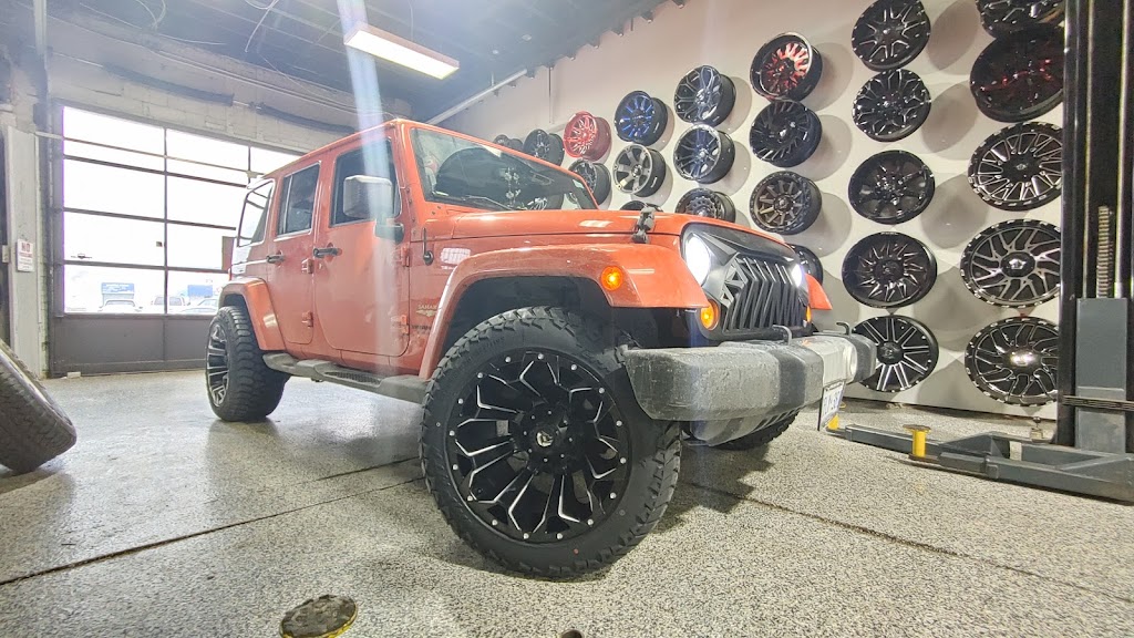 GTA JEEPS & TRUCKS | 8 Research Rd, Brampton, ON L6W 1P4, Canada | Phone: (416) 624-1357