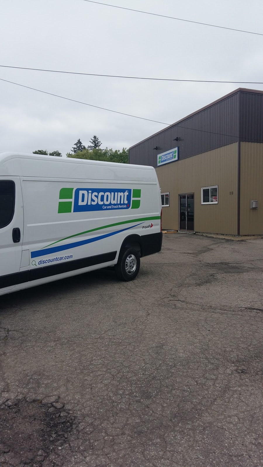 DISCOUNT CAR AND TRUCK RENTAL | 110 Dundas St E, Paris, ON N3L 3H6, Canada | Phone: (519) 302-2030