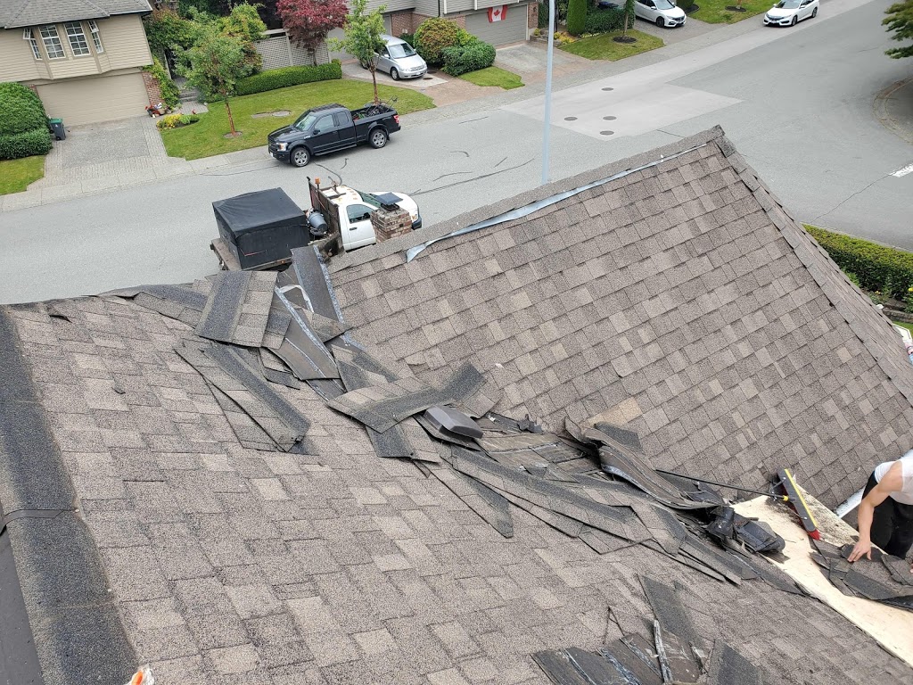 Mills Roofing | 918 164 St, White Rock, BC V4A 4Y5, Canada | Phone: (778) 387-9899