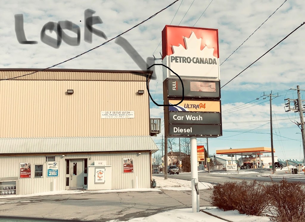 Petro-Canada | 200 Waterloo St #2, New Hamburg, ON N3A 1T9, Canada | Phone: (519) 662-1818