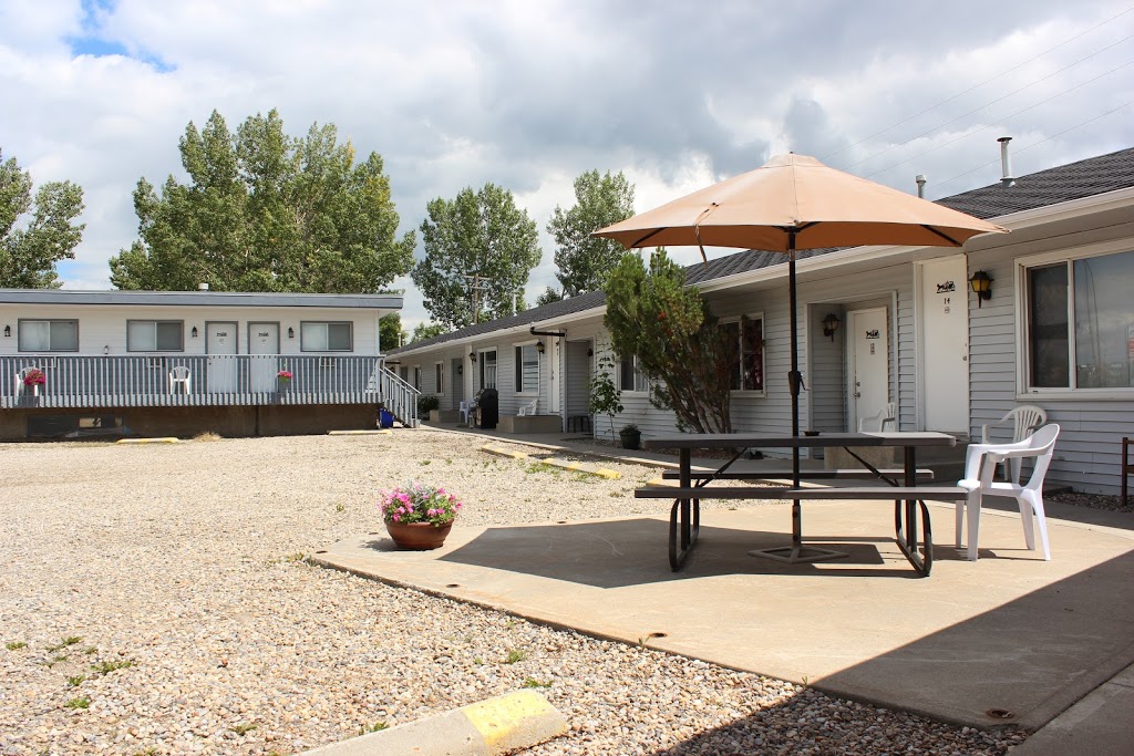 Wheatland Motel | 115 2 St SE, Vulcan, AB T0L 2B0, Canada | Phone: (403) 485-2211