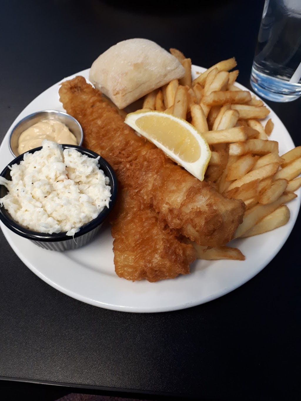 Beamsville Fish & Chips | 5001 Greenlane, Beamsville, ON L0R 1B3, Canada | Phone: (905) 563-0344